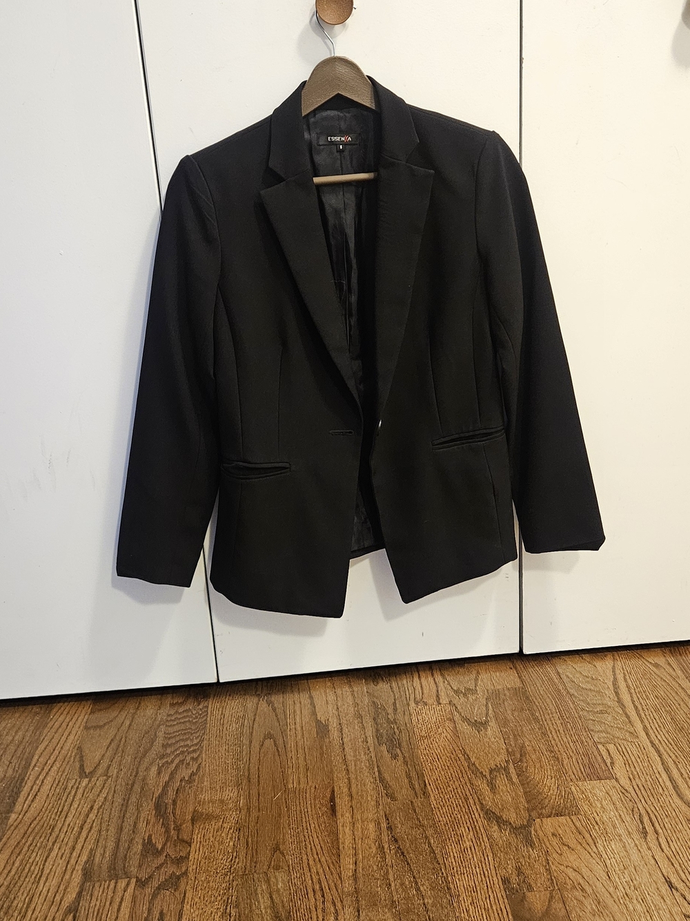 Women's Tailored Blazer (Black)